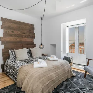 Santo Estevao By Spoton Appartement